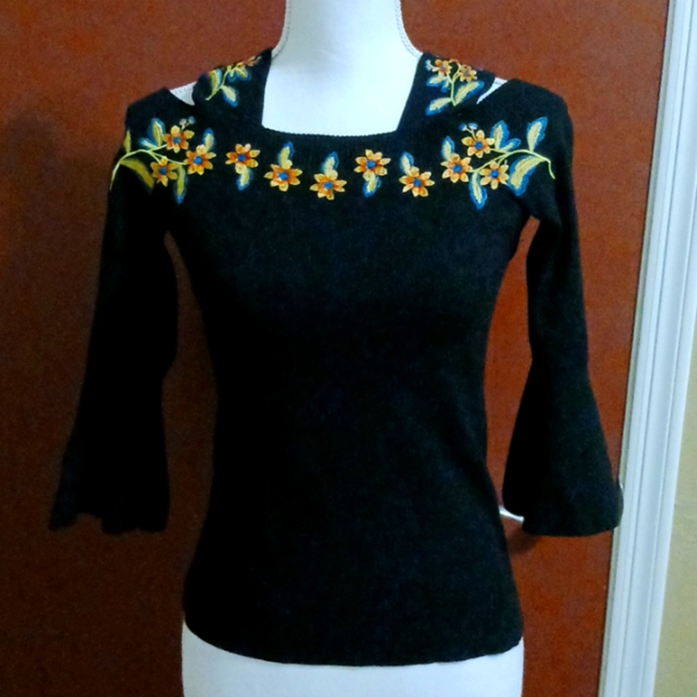 INC INTERNATIONAL CONCEPTS SIZE SMALL